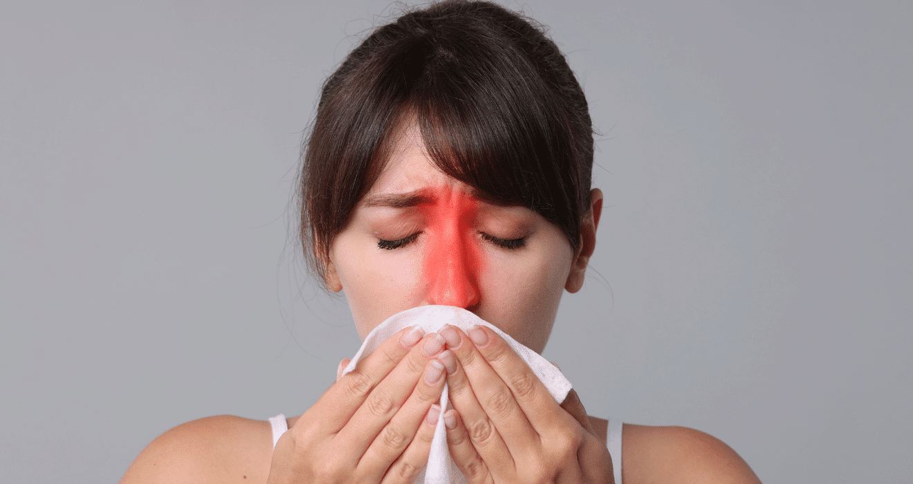 ENT specialist examining a patient for sinus treatment in Solapur.